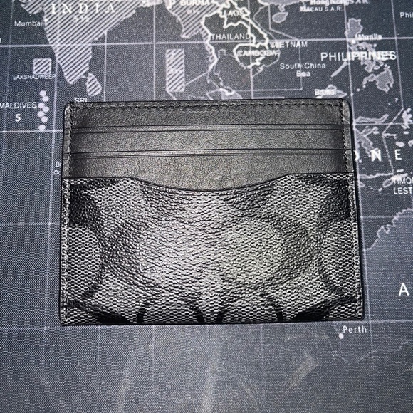 Coach Card Holder Unisex - Picture 1 of 9